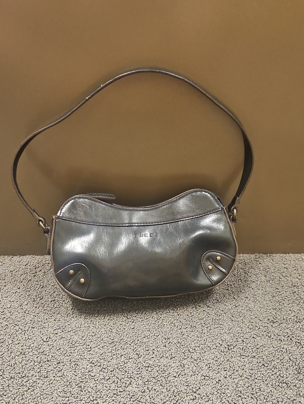 Vintage Guess Leather  Purse